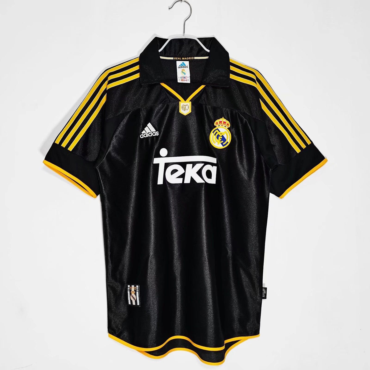 Real Madrid Away 1999 Retro Jersey